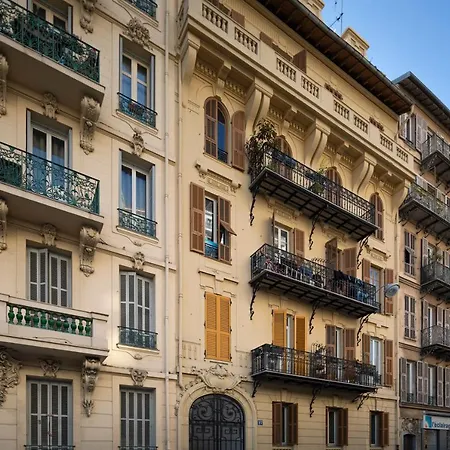 Apartamento Cosy And Trendy 3 Bedrooms Train Tramway